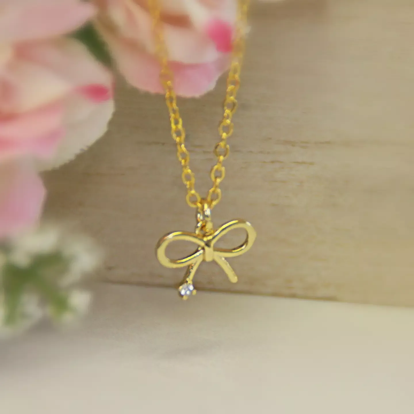 Bow So Sweet Bow Necklace