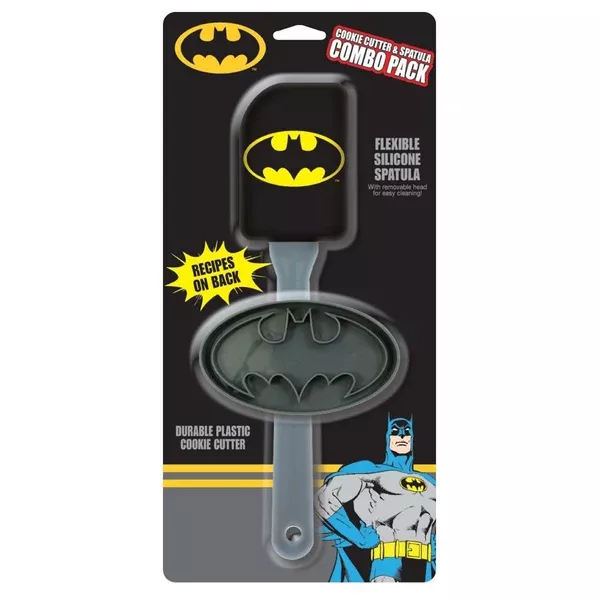 DC Comics Batman Cookie Cutter And Spatula Combo Pack