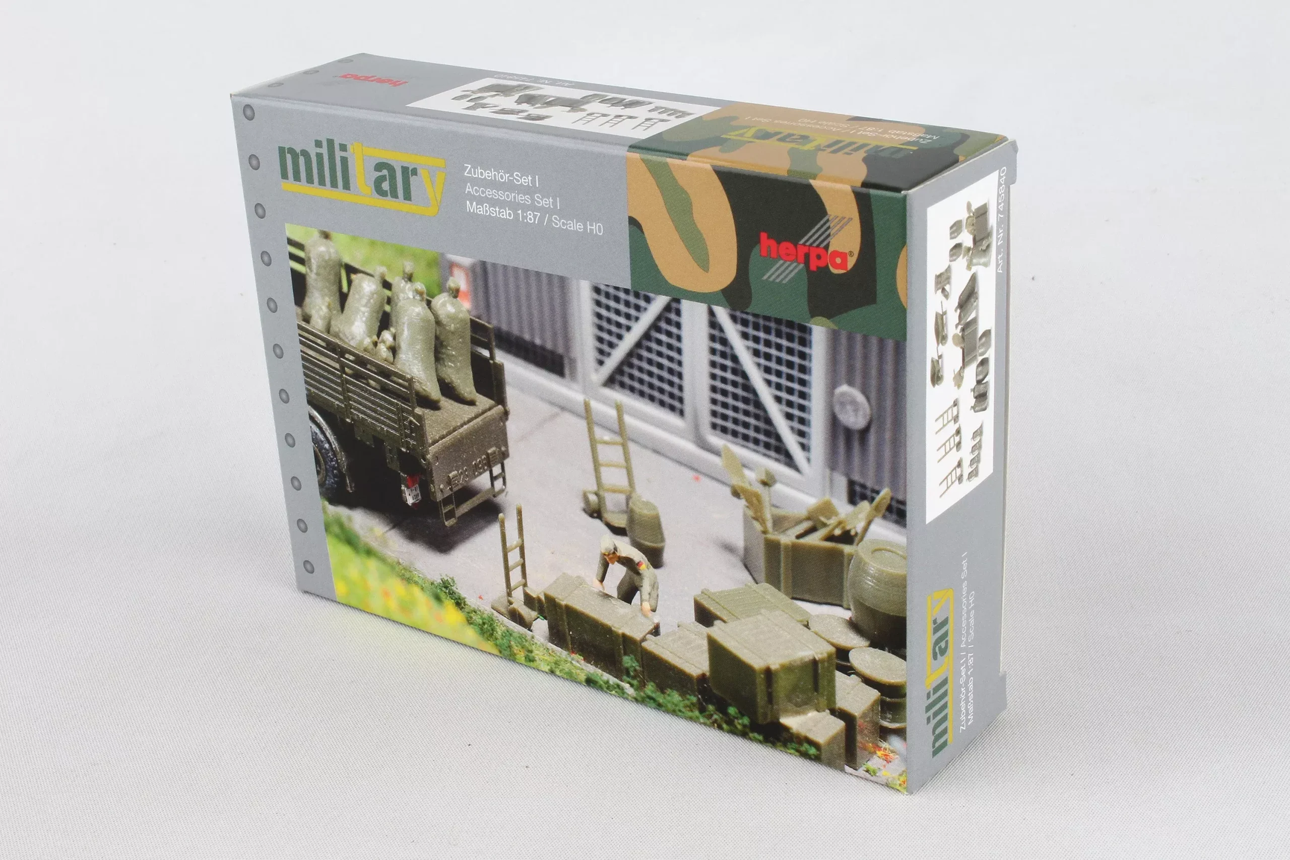Herpa Wings HE745840 Military Wheelbarrows, Sack Barrows, Barrels
