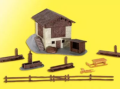 Kibri 38814 HO Scale Barn with Fence -- 5-15/16 x 4-3/8 x 3-5/32"15 x 11 x 8cm