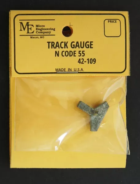 Micro Engineering - 42-109 - Track Gauge - Code 55 - Metal 3 Point (N Scale)